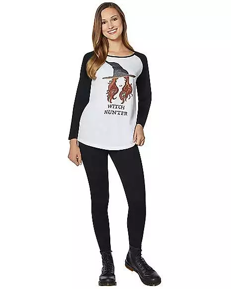 Dani Dennison Witch Hunter Long Sleeve T Shirt - Hocus Pocus 2 Dani Dennison Witch Hunter Long Sleeve T Shirt - Hocus Pocus - Image 2