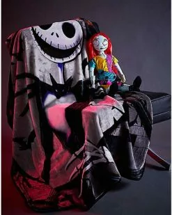 Jack And Sally Reversible Fleece Blanket - The Nightmare Before Christ 7 Jack And Sally Reversible Fleece Blanket - The Nightmare Before Christ -Cosplay Shop 01414473 d