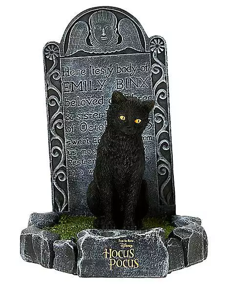 Hocus Pocus Binx Statue 4 Hocus Pocus Binx Statue - Image 4
